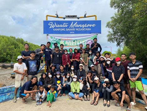 PC KMHDI Makassar Gelar Kegiatan Penanaman Pohon Mangrove di Pesisir Pelabuhan Untia Makassar